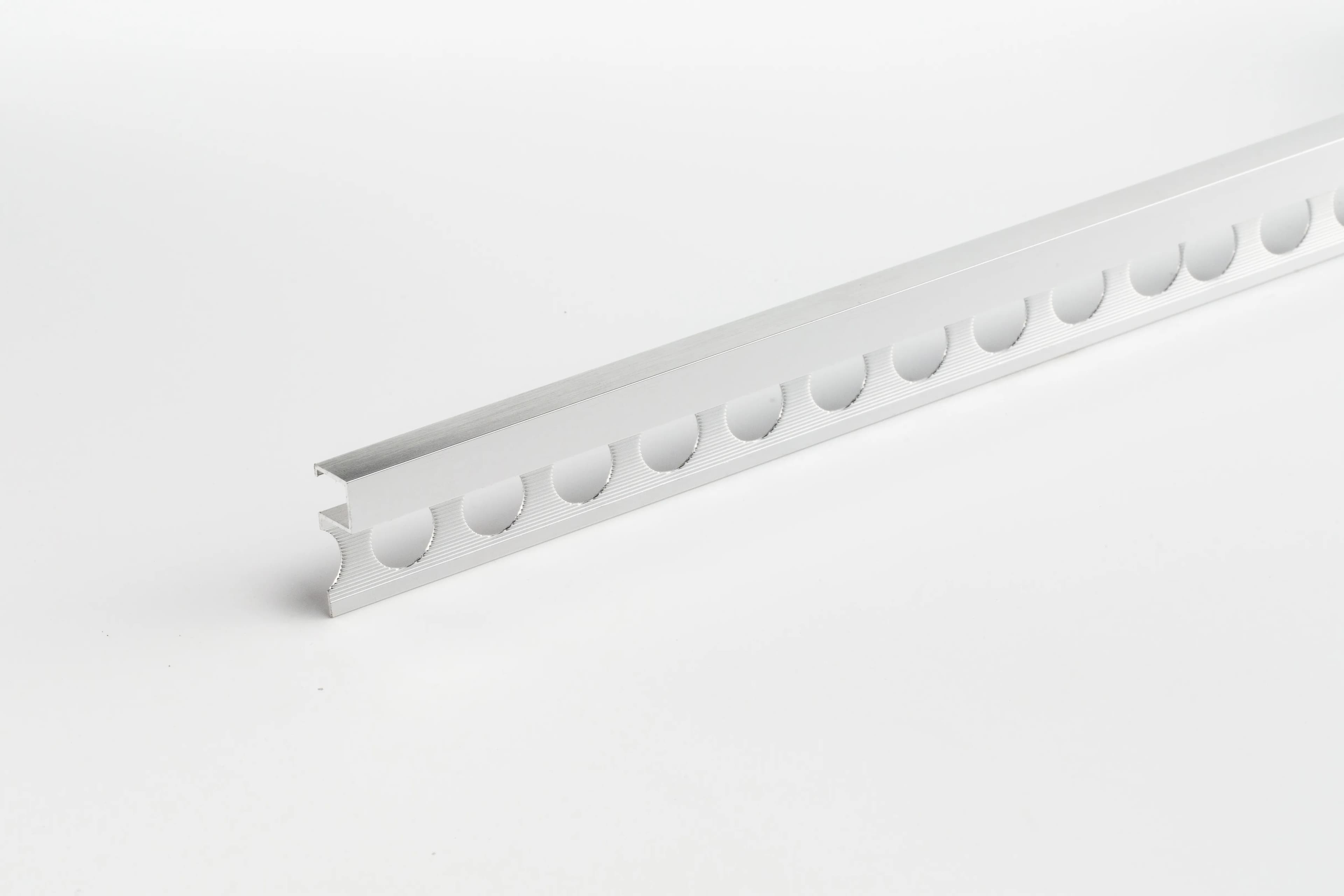 Col exterior patrat 10mm Argintiu Periat